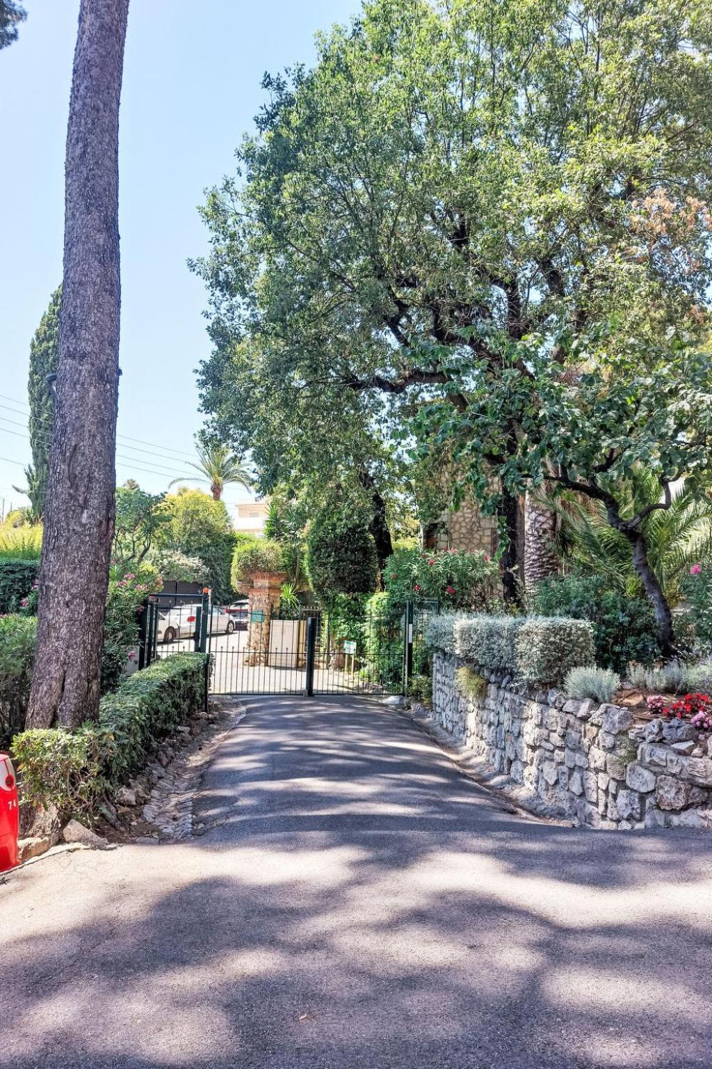 Apartment Les Pins D'Alep By Interhome Le Cannet Exterior foto