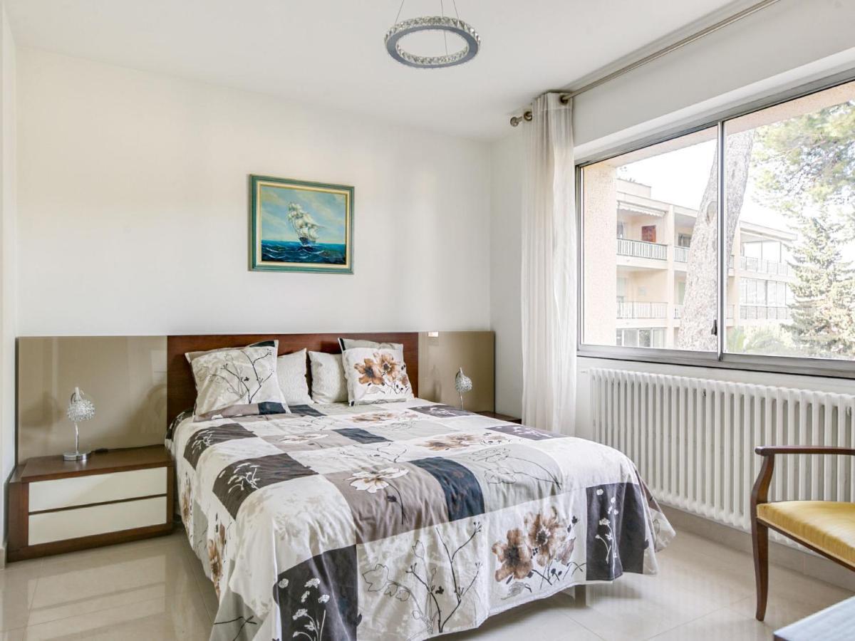 Apartment Les Pins D'Alep By Interhome Le Cannet Exterior foto